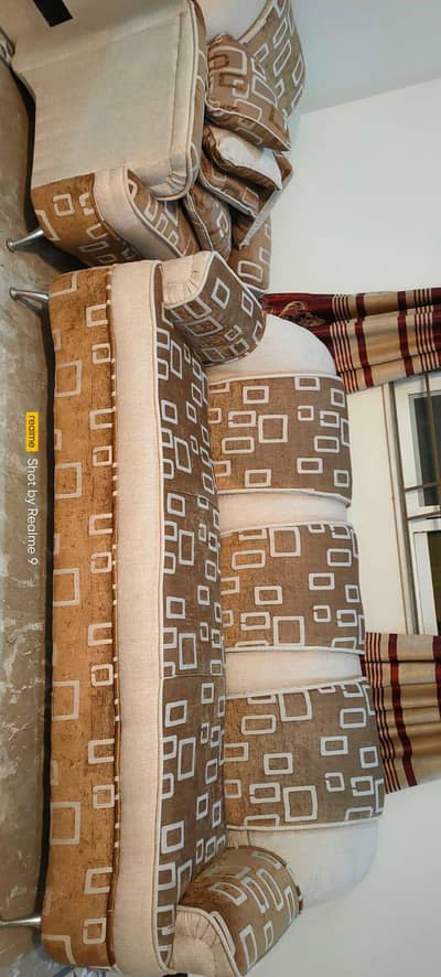 5 seater Sofa For Sale in Rawalpindi Cantr