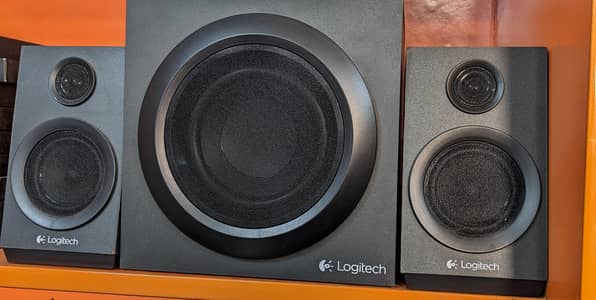 Logitech z33