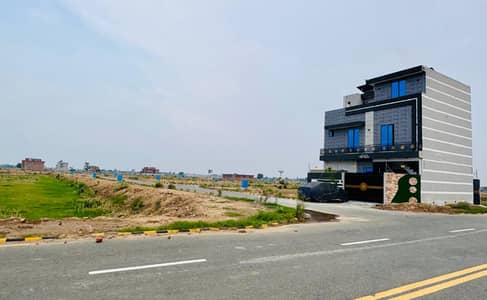 On Ground With All Dues Clear Plot Near To Main 150 Feet Pine Avenue Road