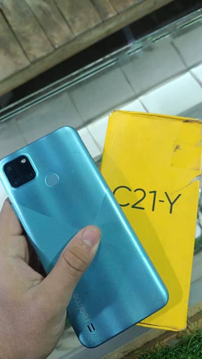 realme c21y