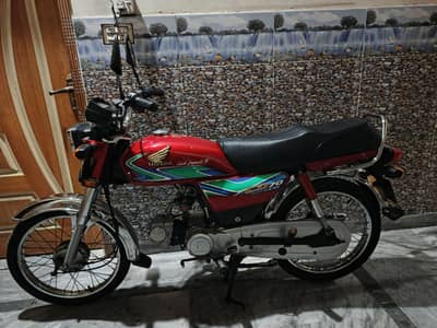 Honda CD 70 good condition engine pak