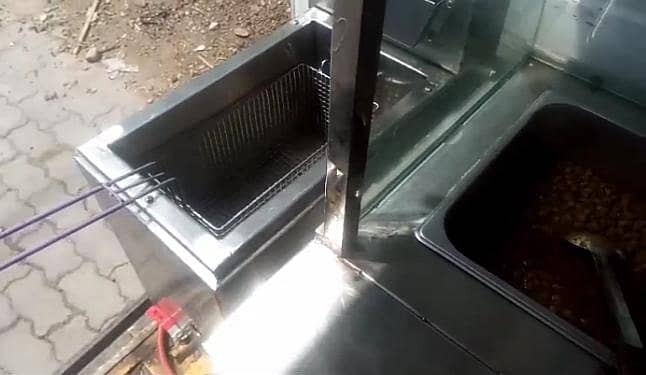 Auto loader Riksha Mobile Dhabah-Running setup-Good income - Rickshaw ...