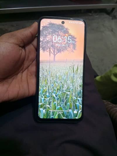 4gb ram 128gb memory