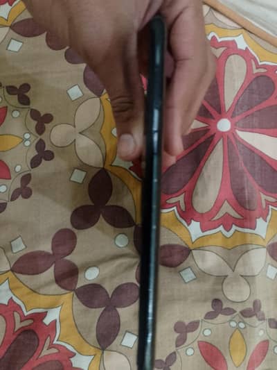 HUAWEI PAD FOR SALE PANEL CRACKED AND OTHER EVERYTHING FULL WORKING