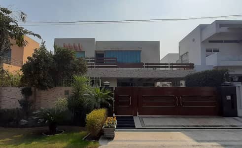1 Kanal Full Basement Super Out House Prime Hot For Sale phase 4