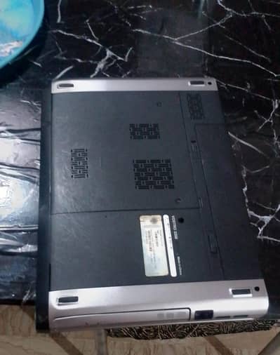 “Core i3 Laptop (8GB RAM + SSD) | Smooth Working | Urgent Sale”