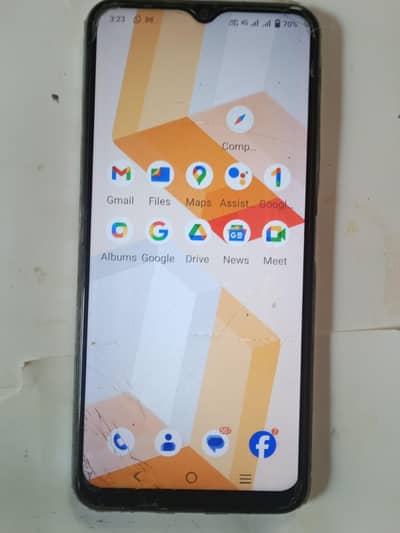 All ok hai but panel halka creek hai working full kar raha hai