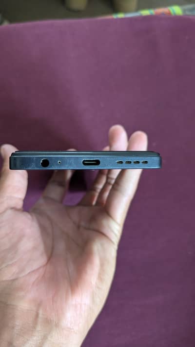 Infinix Hot 30 8+8(16)GB RAM, 128GB Storage,, 5000mAh Battery,