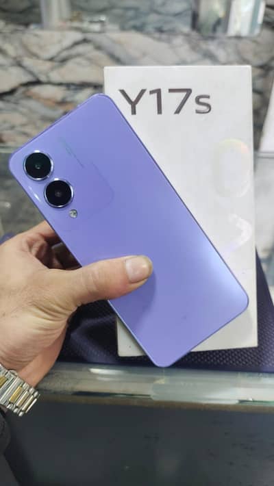 Vivo Y17s (4GB / 128GB)