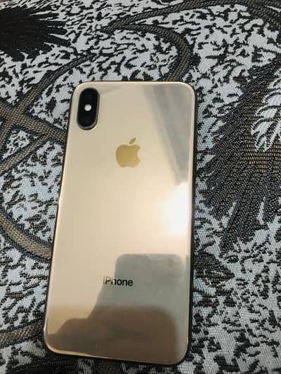 iPhone XS golden