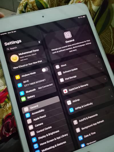 IPAD MINI 5 64GB LUSH CONDITION