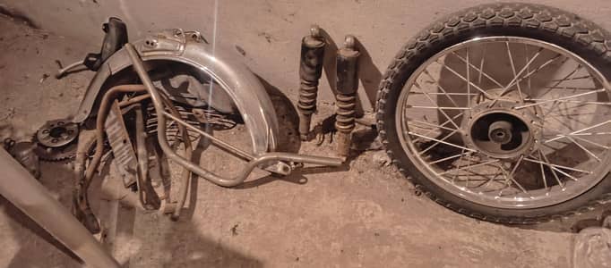 bike ka spare part for sale WhatsApp number 03044983594
