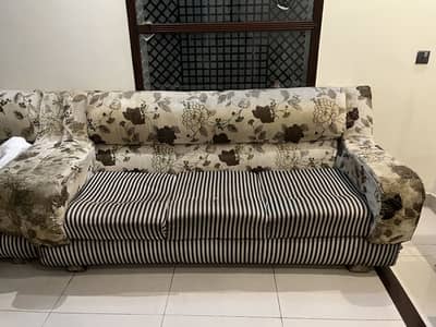 6 Seater Sofa set in good condition