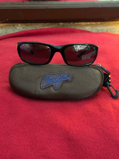 Mauijim Stingray and Prism London D -Frame sunglasses