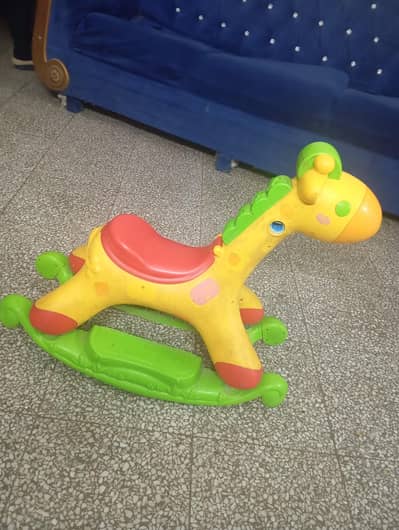 toy giraffe