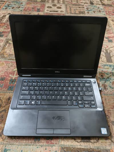 Dell latitude E5270 core i5 6th gen