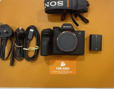 Sony A7iv, Mint Condition, Less Shutter, Sony Mirrorless Cameras