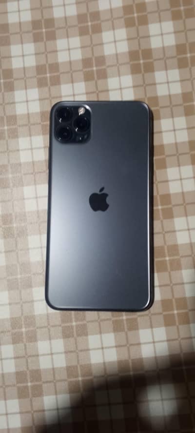 11 pro max 64gb 87% health