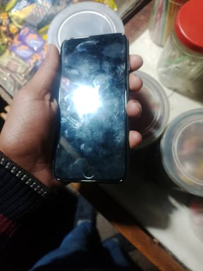I phone 7 for sell 12,000