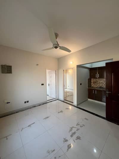 1 Bed Non Furnished Apartment Available For Sale In Diamond Mall And Residency Gulberg Green Islamabad