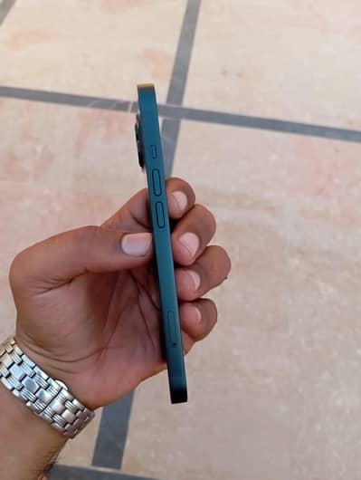 iPhone 13 JV | 4GB / 128GB | Excellent Condition | Like New