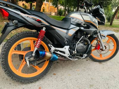 I'm in need for money that's why I'm selling my bike