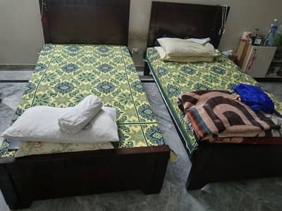 single Bed without matress 2pcs