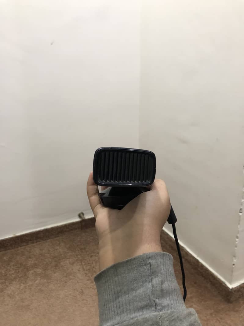 Xbox 360 for Parts and Kinect Sensor 10/10 2