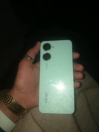 selling mobile phone