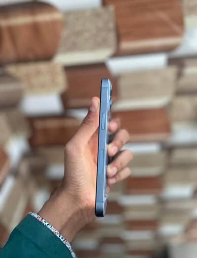 exchange with iphone 13pro ya koi Google pixel