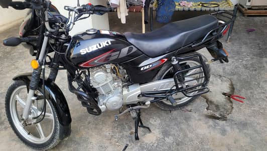 Suzuki 110 s Karachi number first owner cplc clear