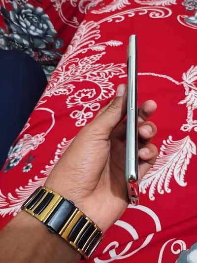 Google Pixel 7 Pro non PTA read ad