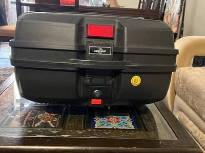 HIGH CAPACITY Titan TAIL BOX