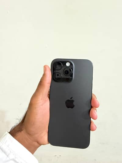 Iphone 16 pro max  10/10 conditions