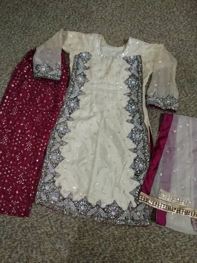 3pcs suit with cora work+embroidery on trouser+elegant dupatta
