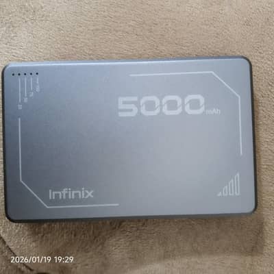 Infinix mega wirless  megnatic powerbank xpo6