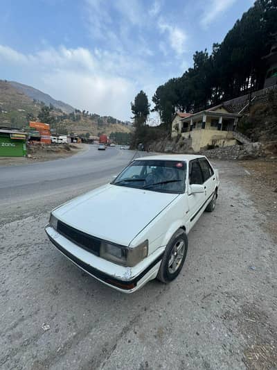 Corolla 86