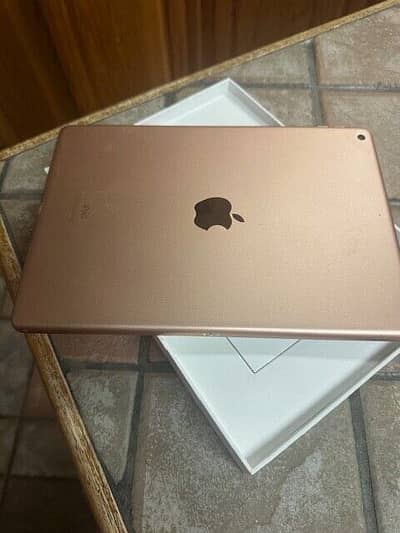 Apple iPad 8 Generation 128GB Gold | PUBG LOVERS | Excellent Condition