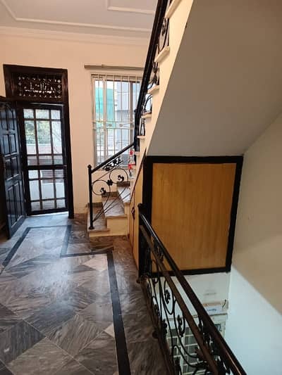 4 Marla House In Beautiful Location Of G-13 In G-13