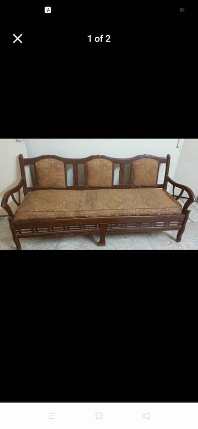 5 seater wooden sofa with small wooden table
