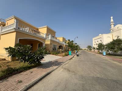 350 Sq Yd Boulevard Category Luxury Villa For Sale Precinct-35, Sports City Near Rafi Cricket Stadium | 4 Bedrooms, Drawing, Dining, Closed Italian Kitchen & TV Lounge | 100 Sq Yd Backyard Lawn | 15 Min Drive from Main Gate.