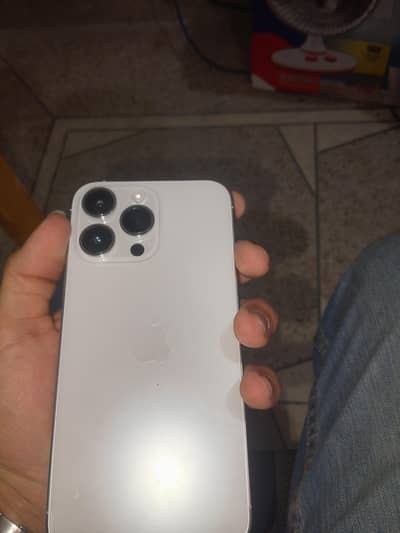 10/10 condition 100 health All ok waterpak box bhi ha cable bhii