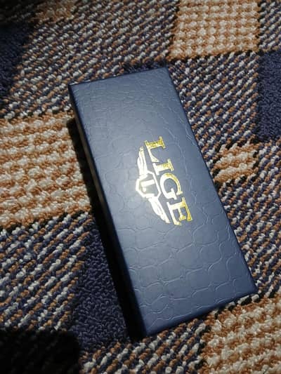 LIGE quartz watch