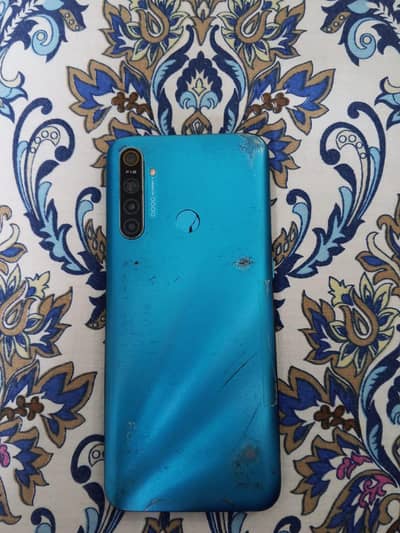 realme 5i with box 4/64