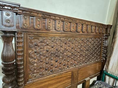 Chinioti wooden Furniture for sale