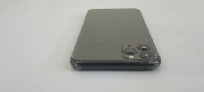 11 pro max  non pta water pack