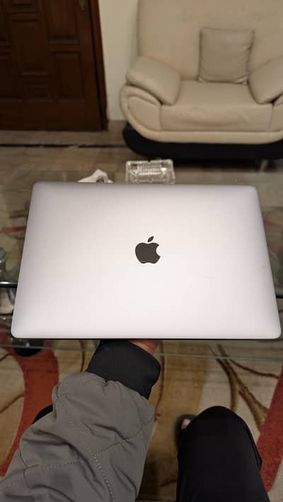 MacBook pro 2017