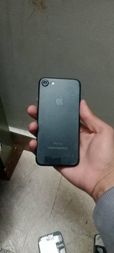 iPhone 7