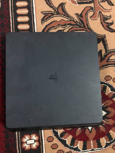 PS4 Slim