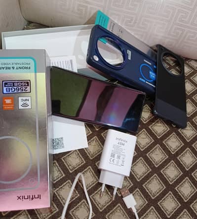 INFINIX ZERO 40 ONLY 2 MONTH USED